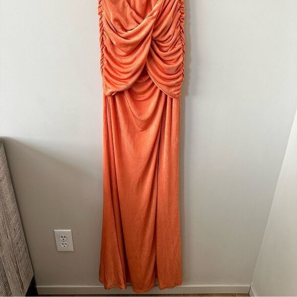 Johansen-Naomi Gown -> Johansen-Naomi Gown - Picture 7 of 16